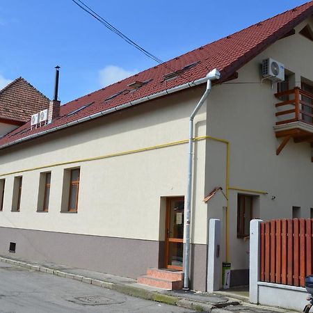 Motel Fogado Cristuru Secuiesc Zewnętrze zdjęcie